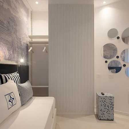 Residenza Farella-suite Aria Lusso E Storia Con Vista Da Sogno Sulla Magnifica 3* Pompei